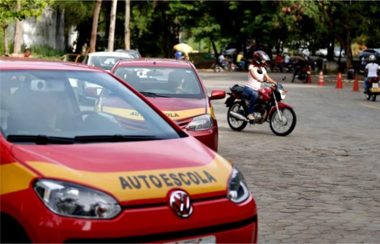 A Importância dos Centros de Formação de Condutores (CFCs) no Brasil